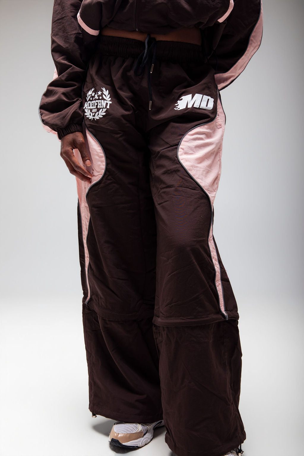 Emotions track pants (brown/pink)