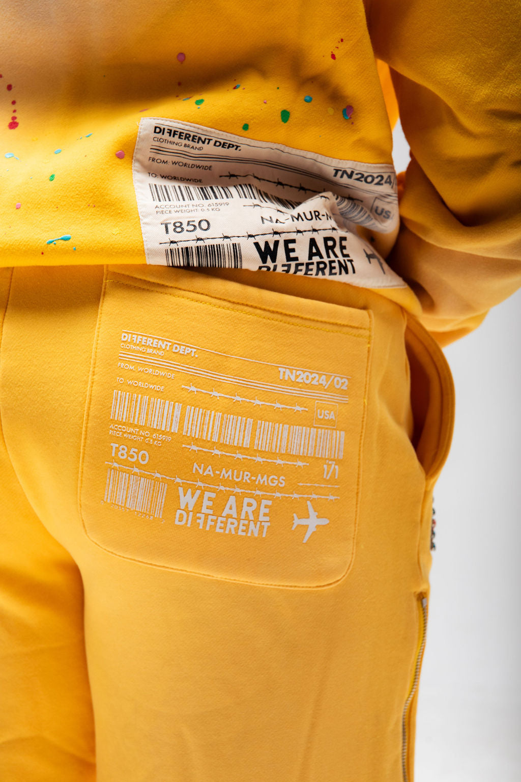 Flared straight sweats (yellow)