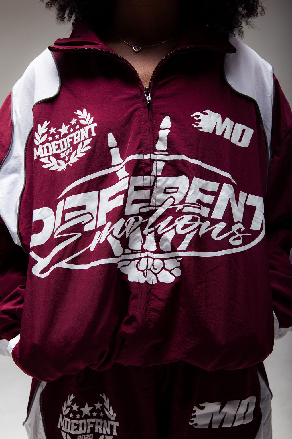 Emotions track jacket (crimson/white)