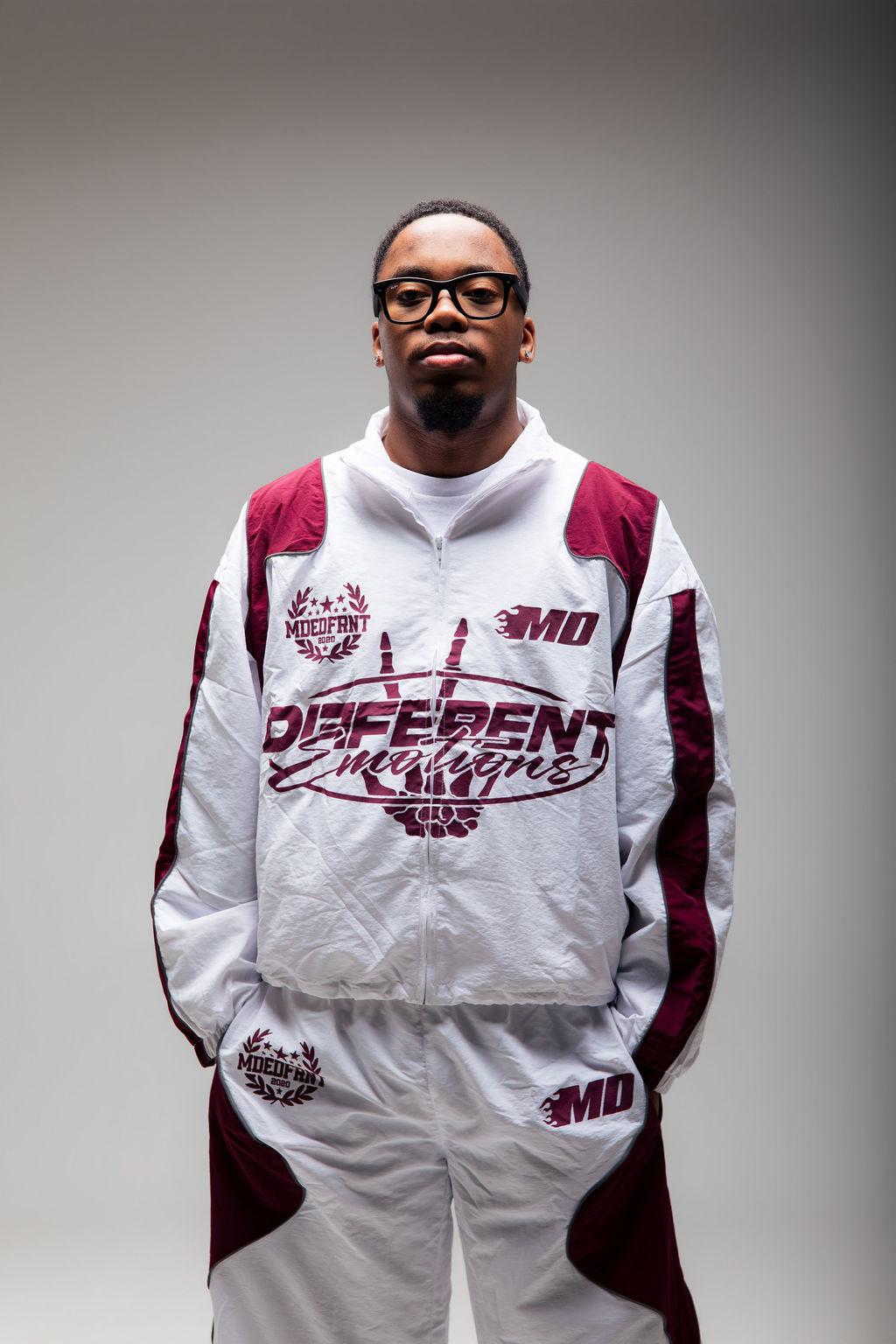 Emotions track jacket (white/crimson)
