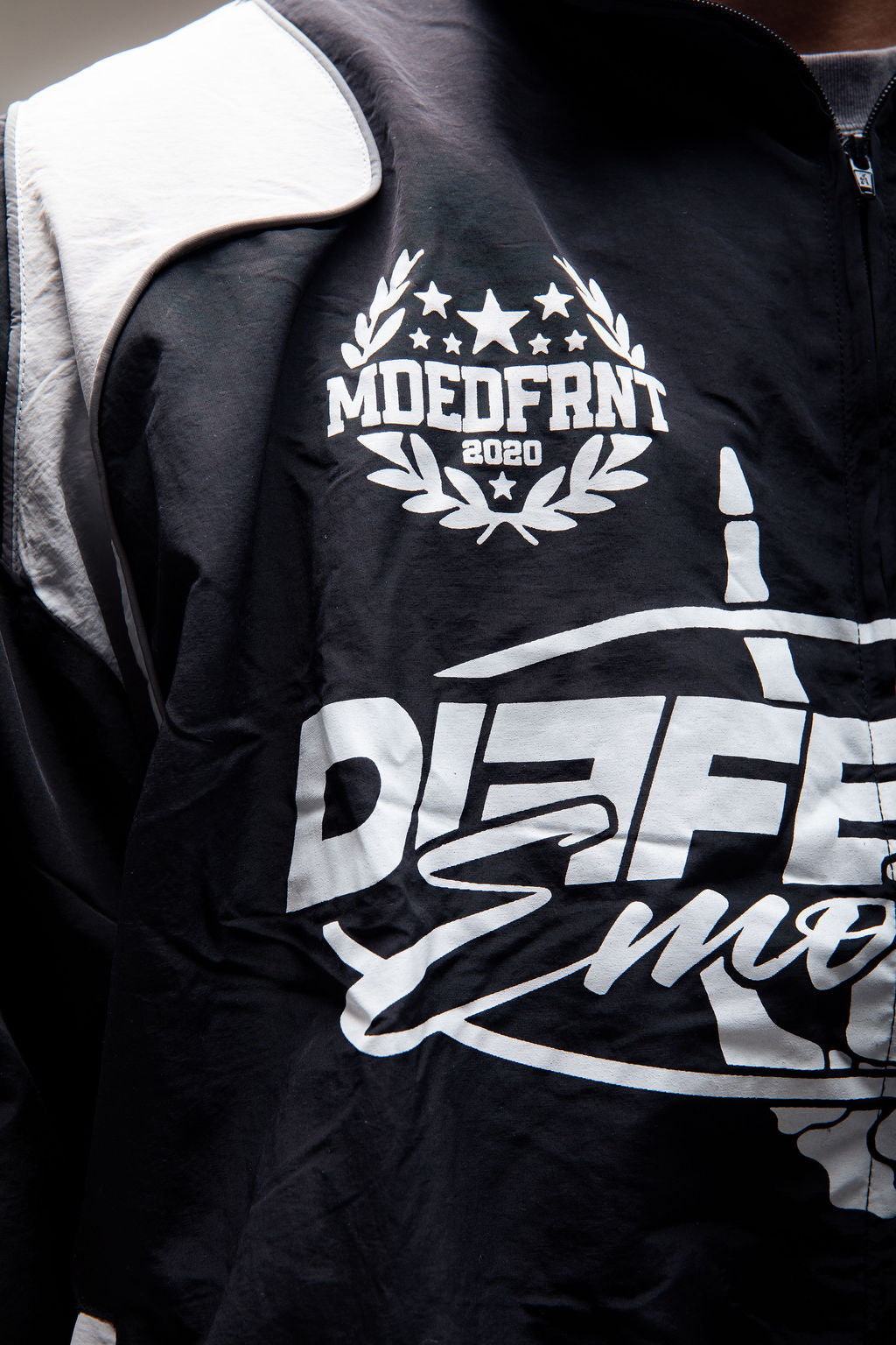 Emotions track jacket (black/light grey)