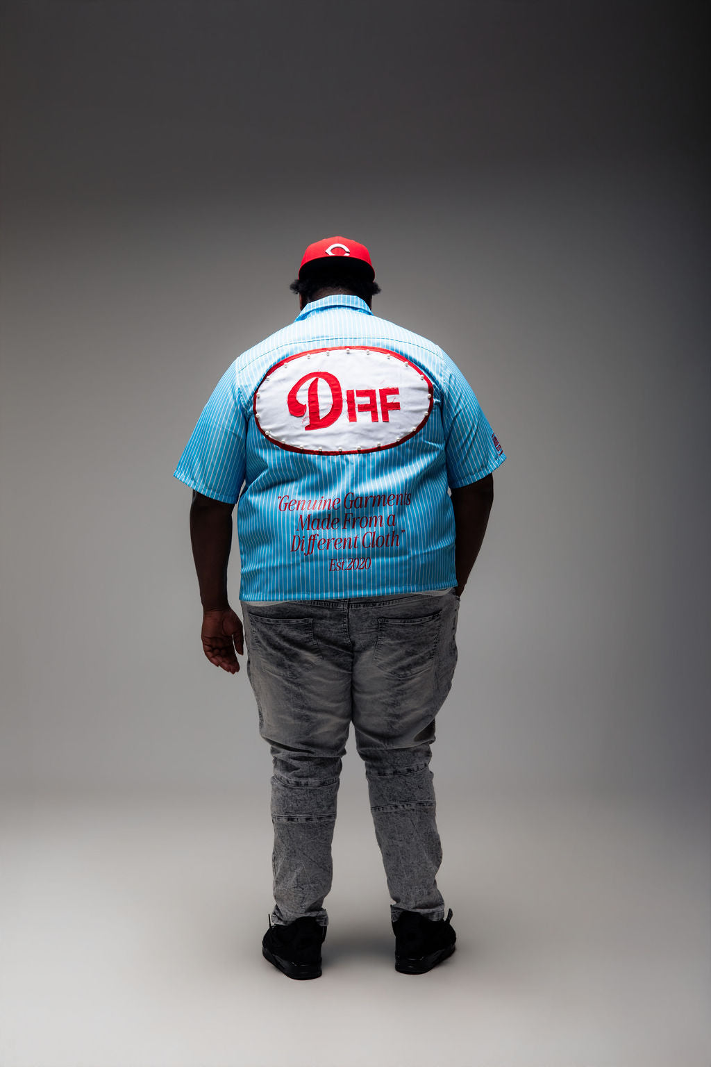 “Good burger” worker shirt