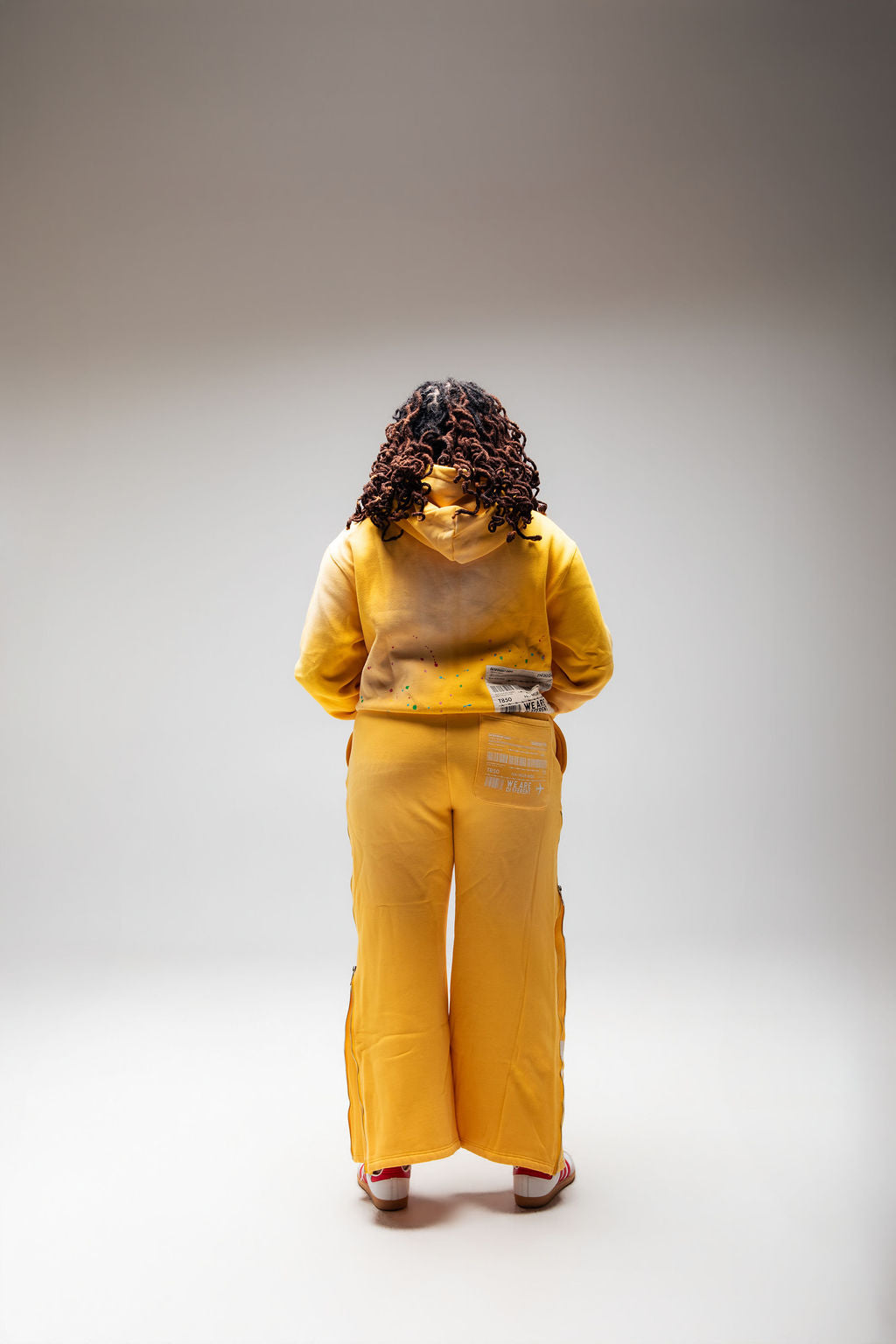 Flared straight sweats (yellow)