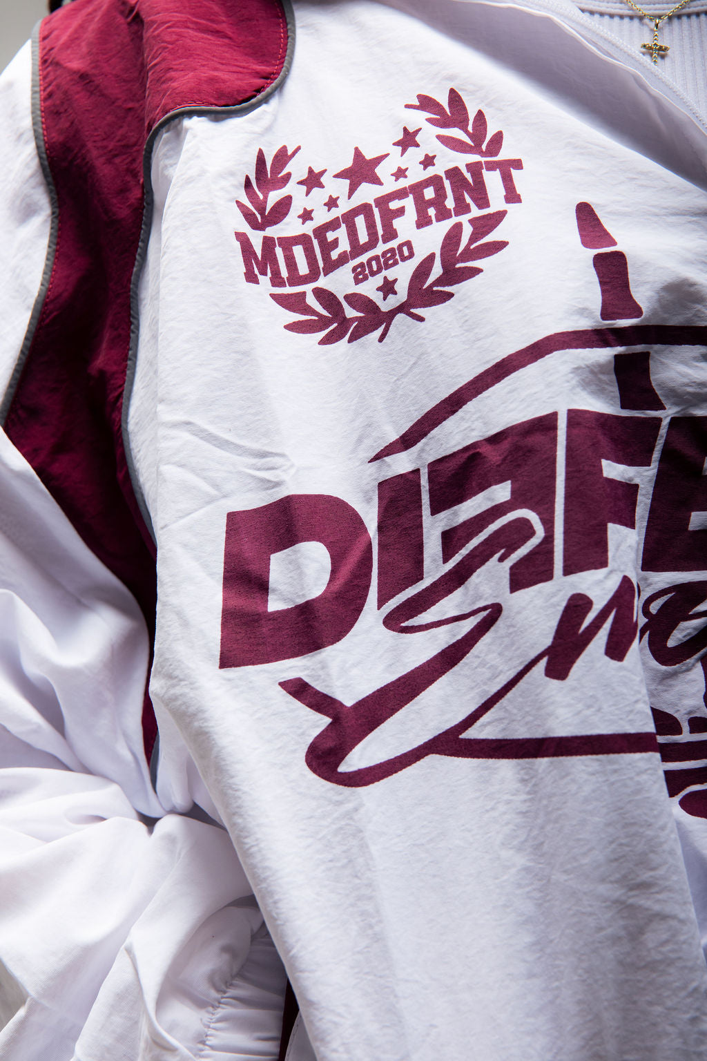 Emotions track jacket (white/crimson)
