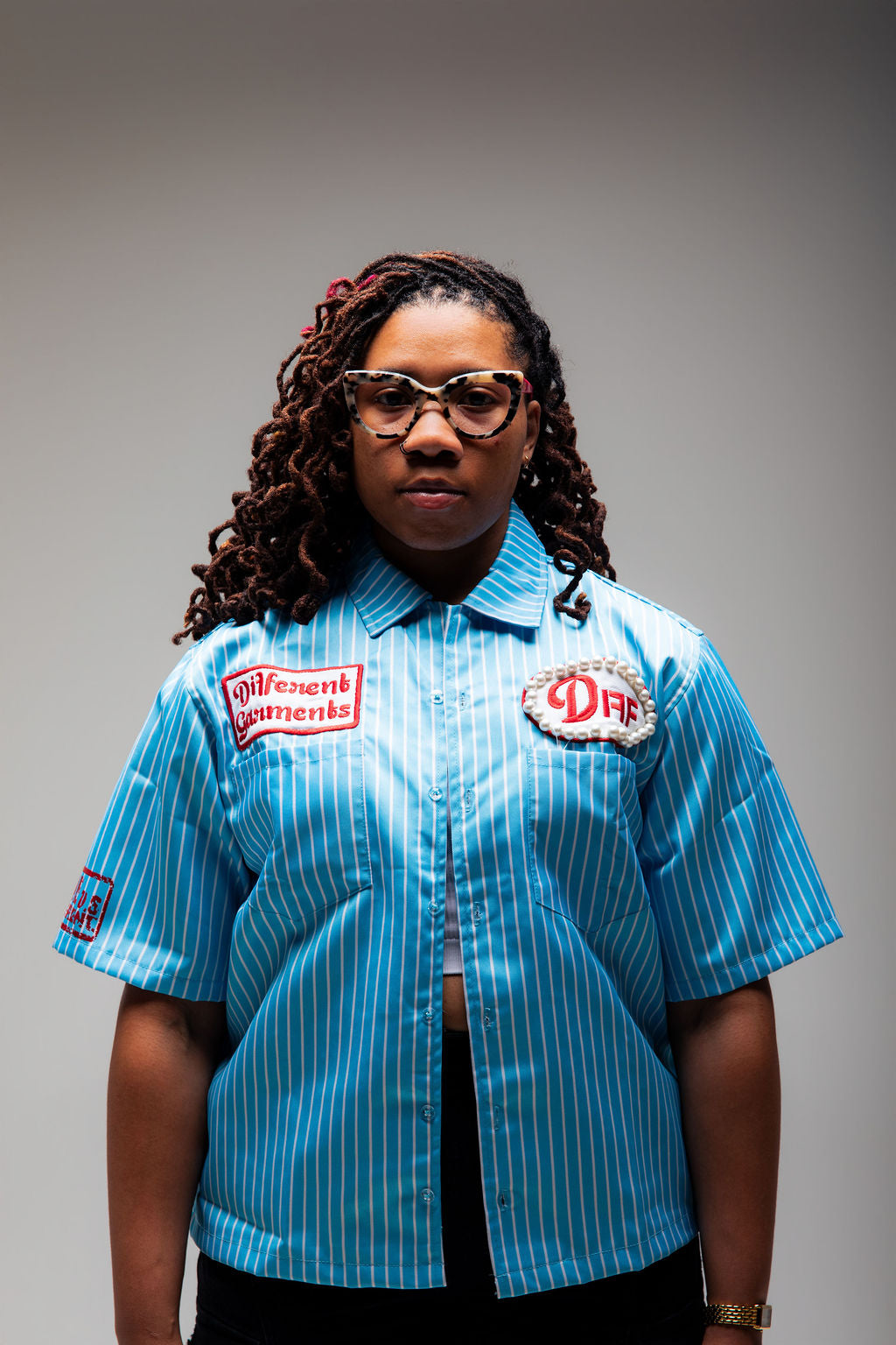 “Good burger” worker shirt