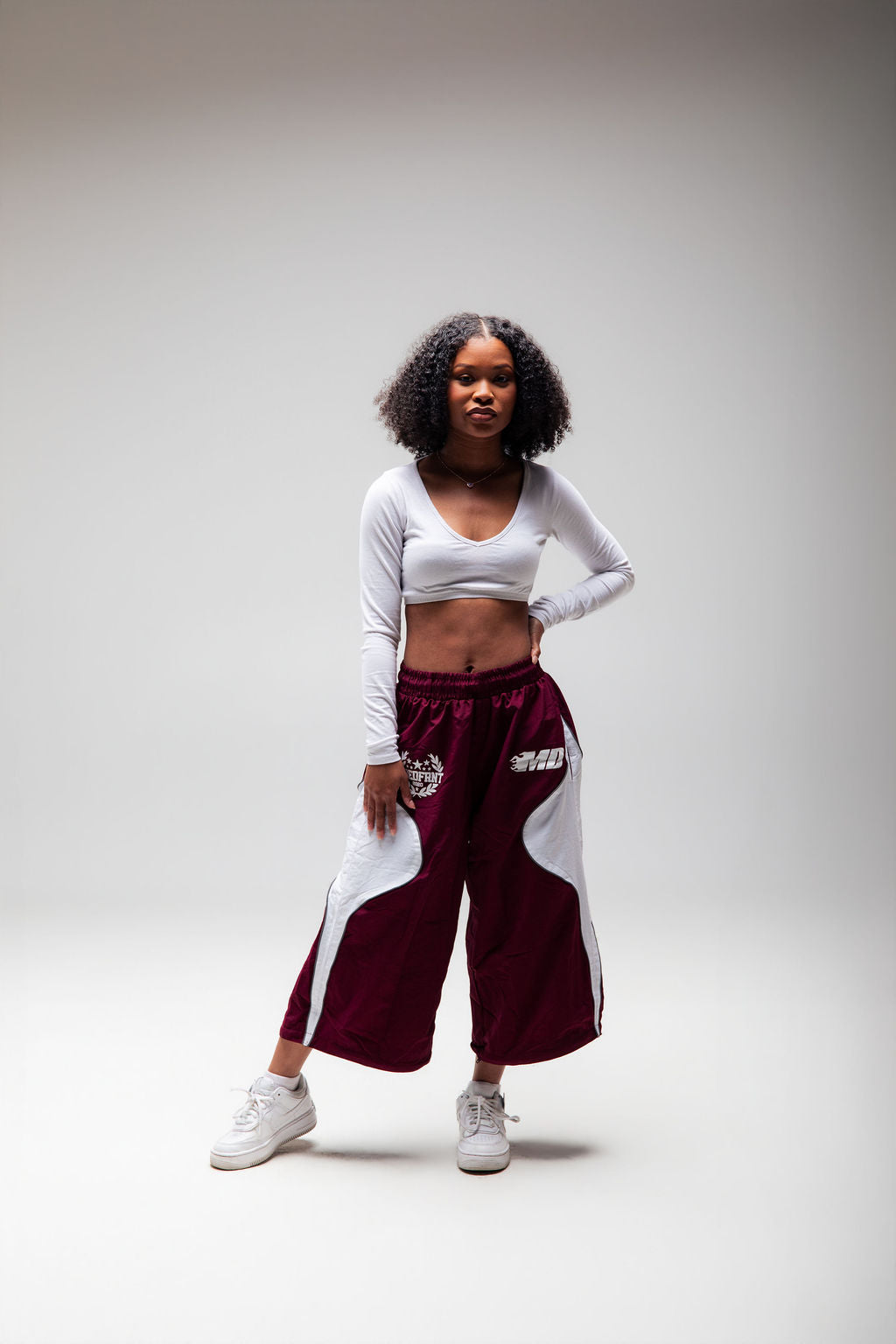 Emotions track pants (crimson/white)