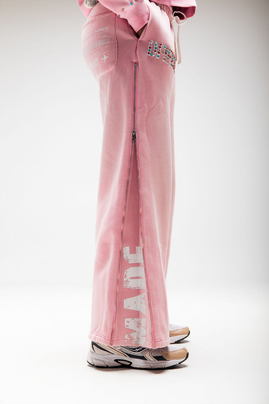 Flared straight sweats (pink)